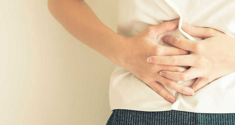 Đi ngoài ra máu kèm đau bụng: 9 bệnh lý nguy hiểm