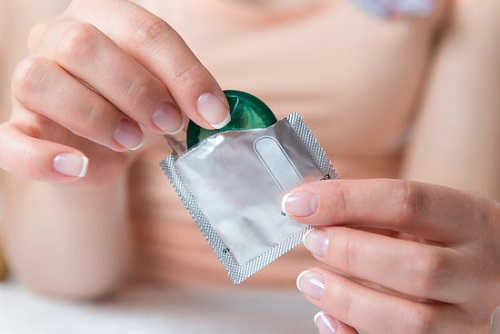 Quan hệ tình dục an toàn- Phòng tránh dính buồng tử cung hiệu quả